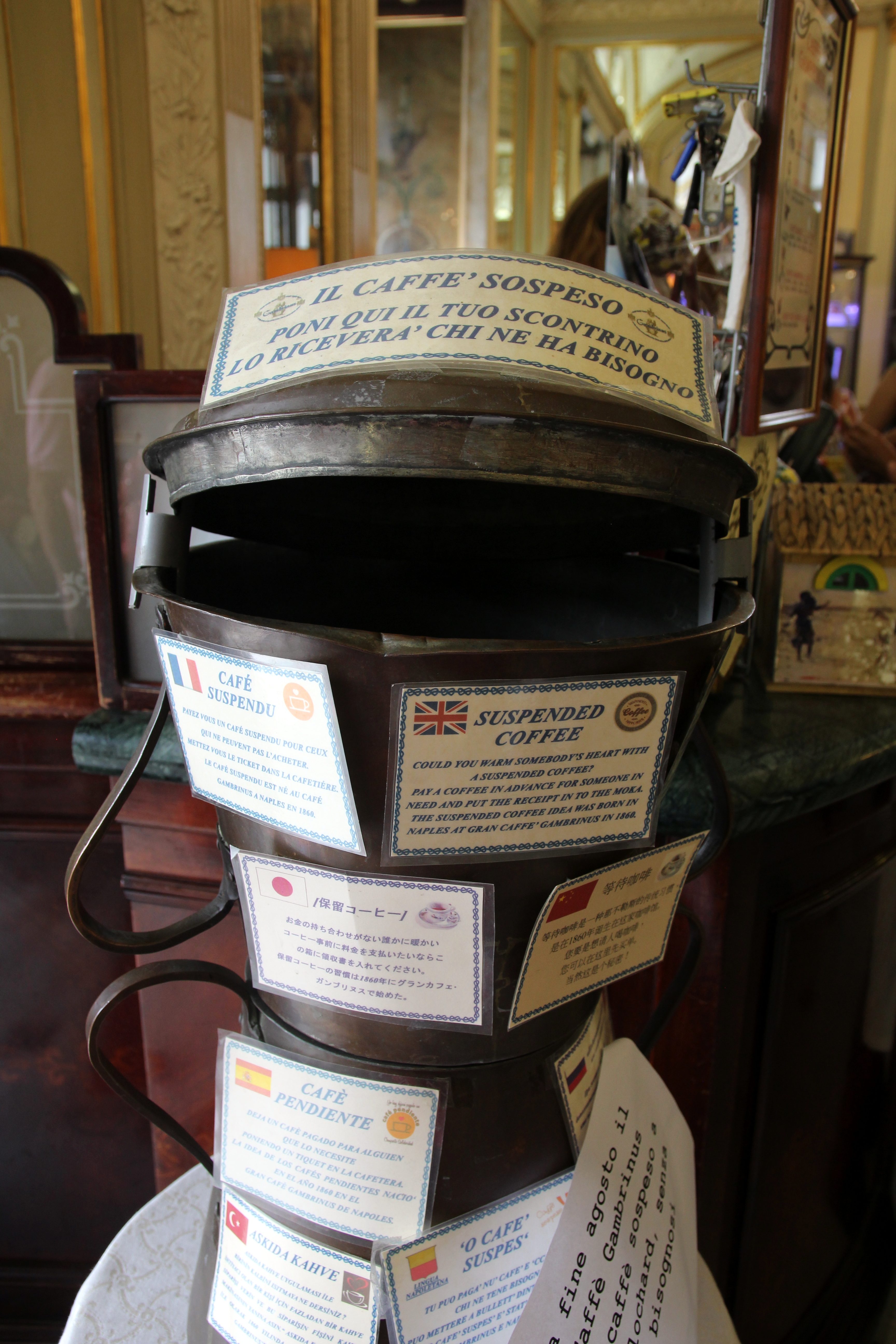 Caffè Sospeso