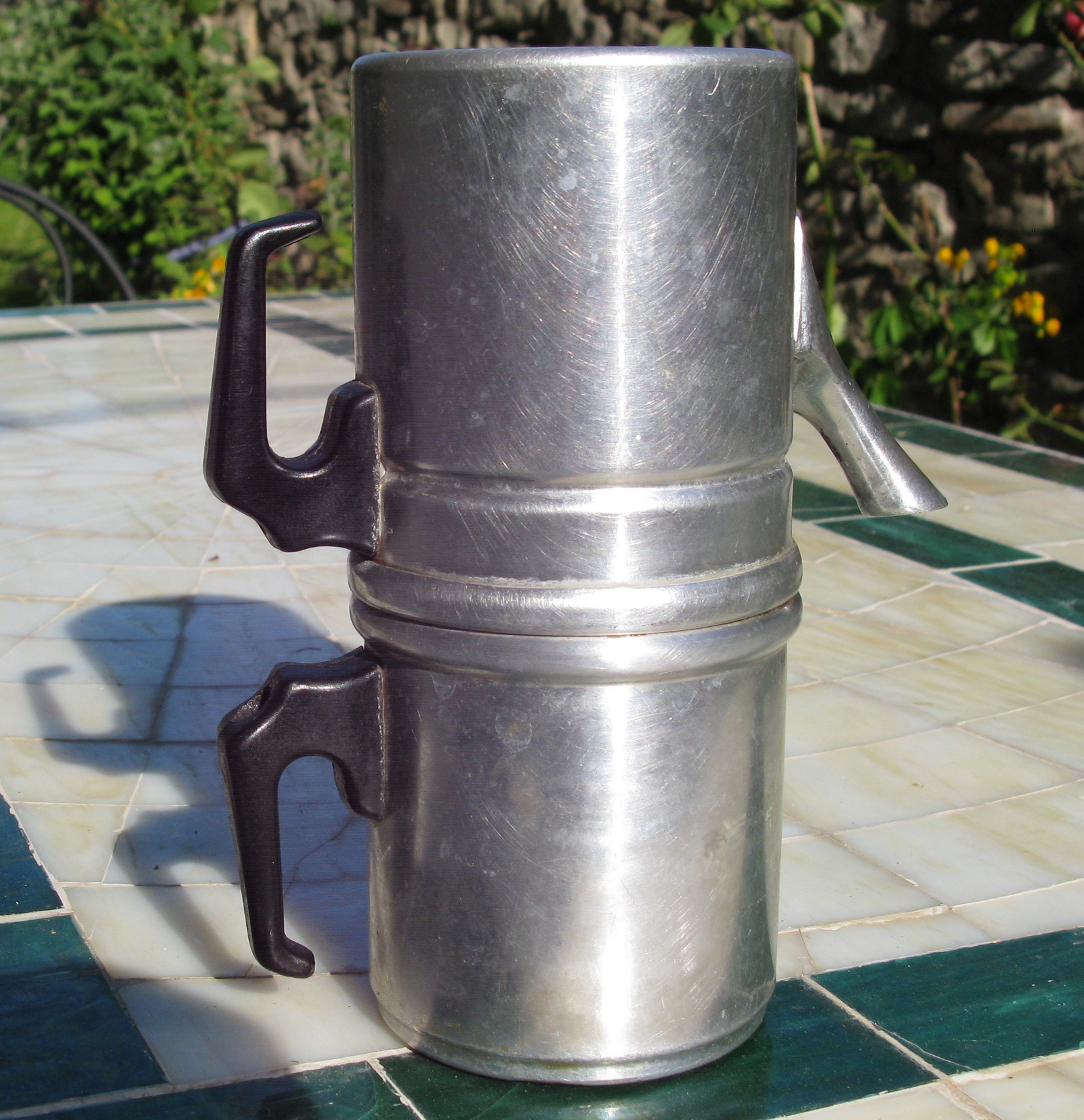 Caffettiera napoletana, the Neapolitan flip coffee pot
